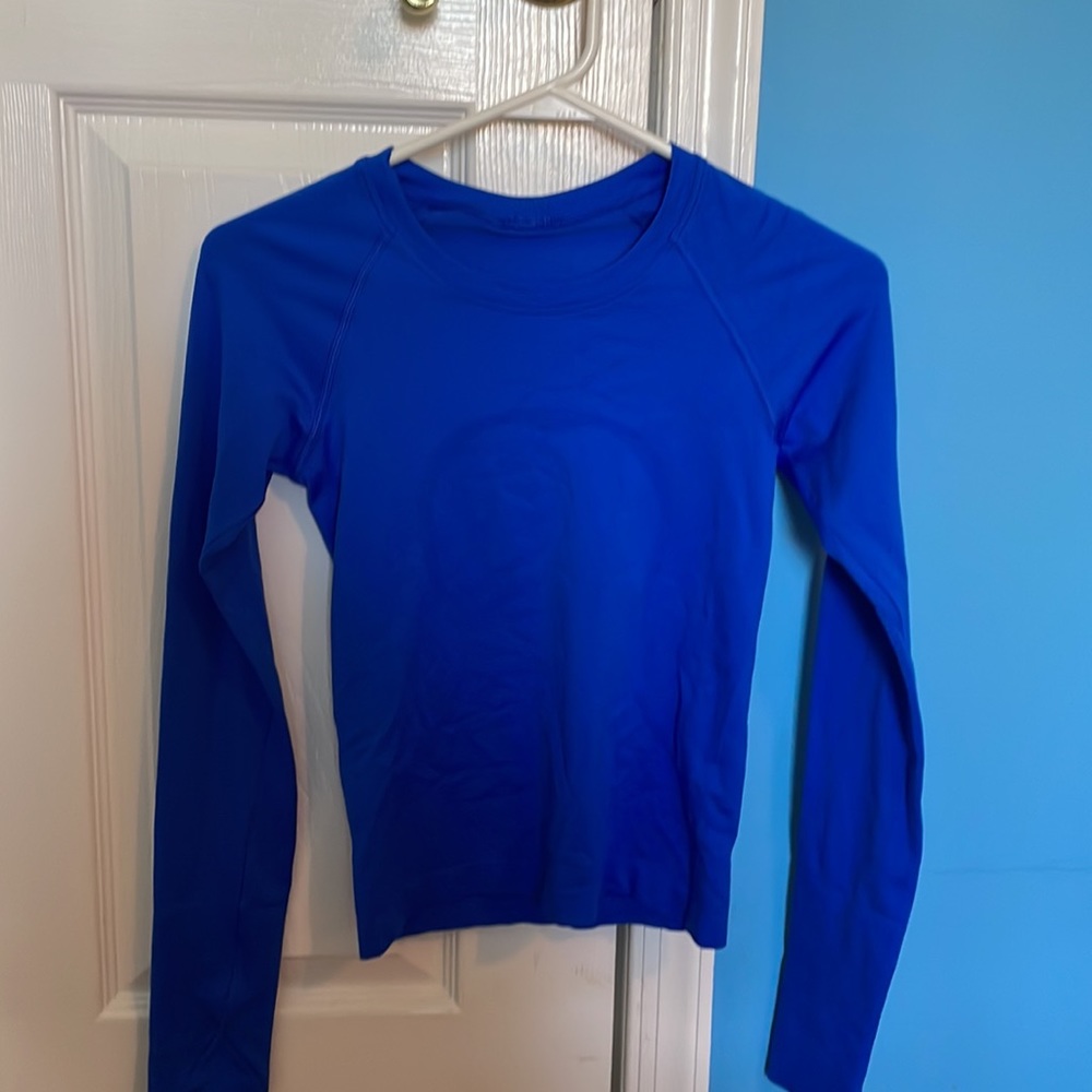 Lululemon Swiftly Tech long sleeve race length shirt
